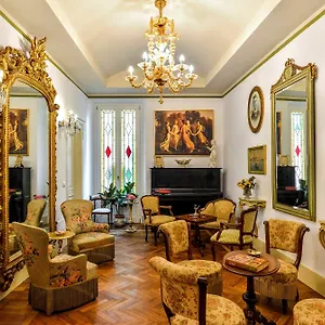 בית הארחה Arpinelli Relais ***