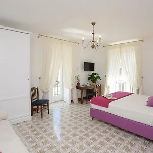 מלון Residenza Luce **