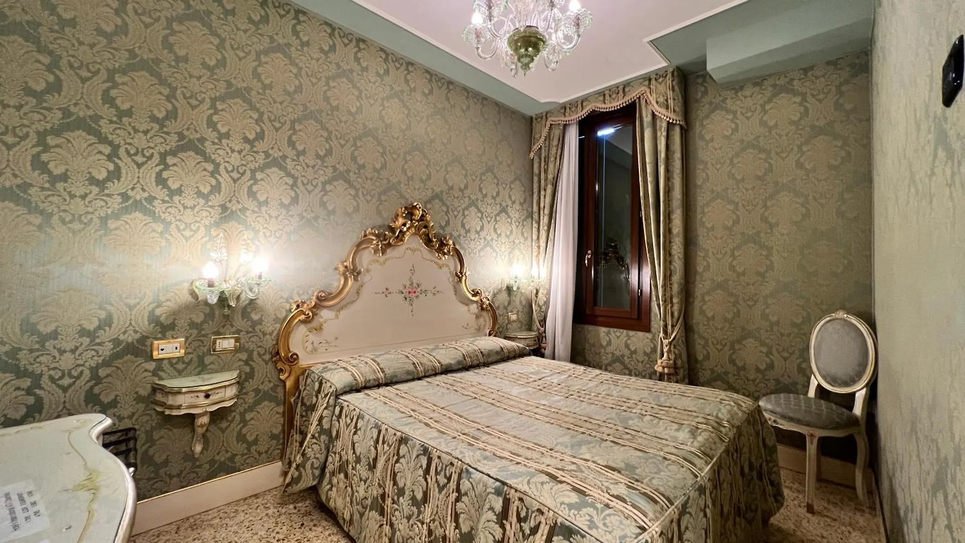 ונציה Hotel Ca' Dogaressa 3*,  איטליה
